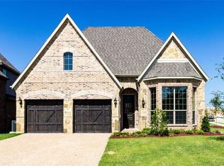 421 Lilly Ct, Roanoke, TX 76262