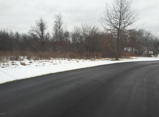 6421 Oak Ct, Berrien Center, MI 49102