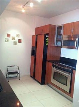 4th image of 2775 NE 187th St APT 406