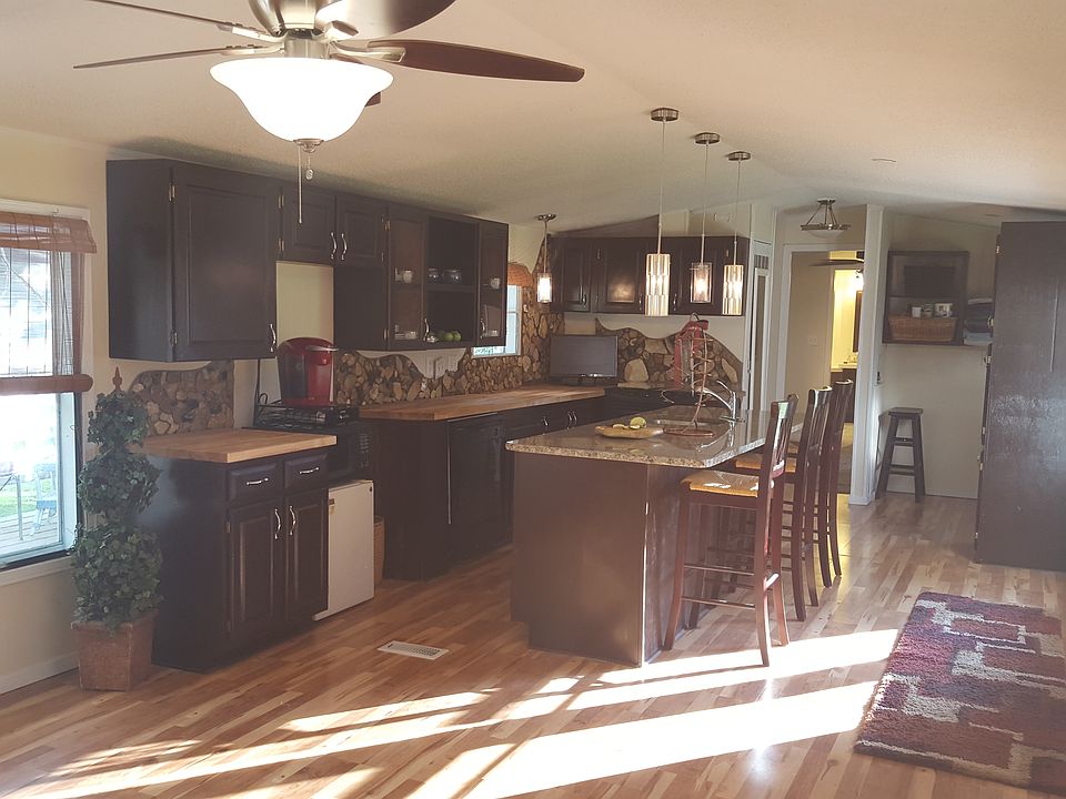 Counterspace & Cabinetry