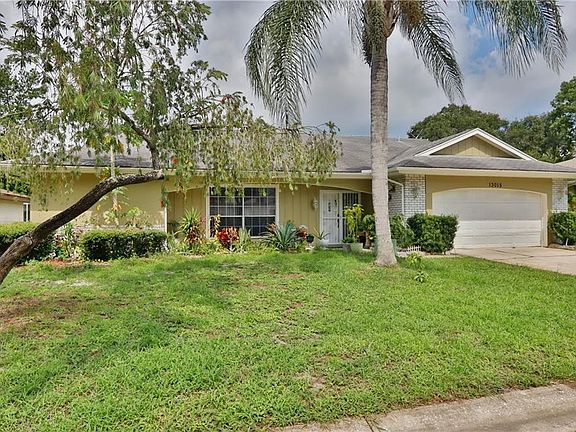 2nd image of 13015 Willoughby Ln