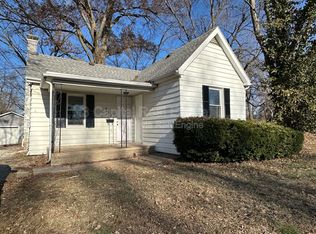 627 S 19th St, Belleville, IL 62226