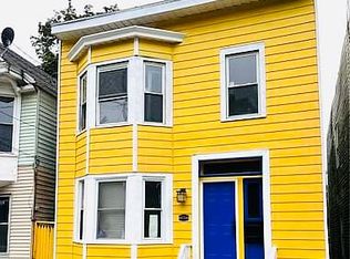 425A 10th St, Troy, NY 12180