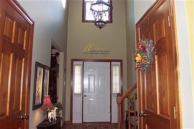 2nd image of 16804 Sunset Circle Dr