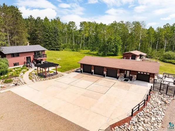 3864 Ugstad Rd, Hermantown, MN 55810