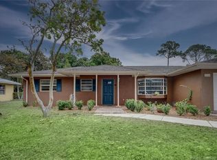 5712 Myrtle Dr, Fort Pierce, FL 34982