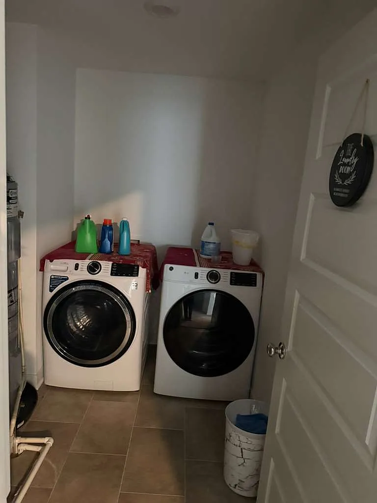 8605 Strabet Dr — Photo 3
