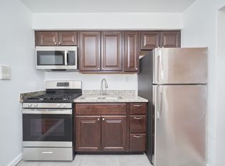 7510 150th St APT 3D, Flushing, NY 11367
