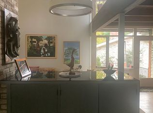 5848 Marbury Rd, Bethesda, MD 20817