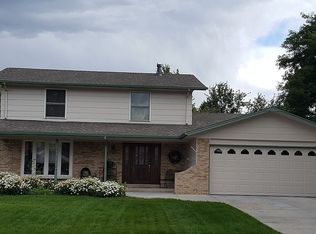 9952 W Florida Pl, Lakewood, CO 80232