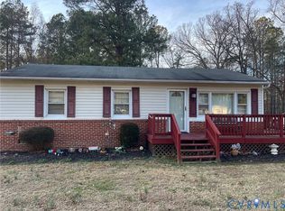 3055 Fletcher Chapel Rd, Kenbridge, VA 23944
