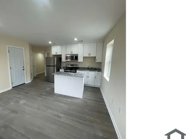3158 Buena Vista Ter SE, Washington, DC