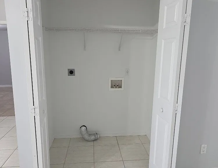4836 Golfview Blvd — Photo 8