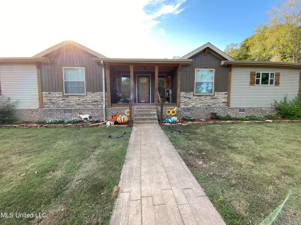 770 Lewers Chapel Rd, Senatobia, MS 38668