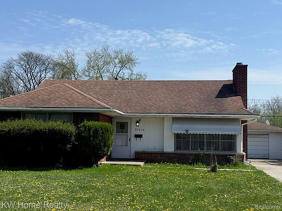 2nd image of 29316 Southgate Dr