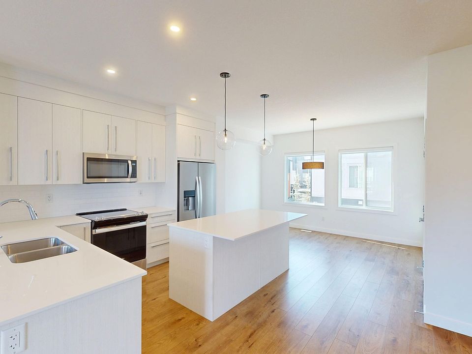 1st image of 280 Chelsea Rd #1004