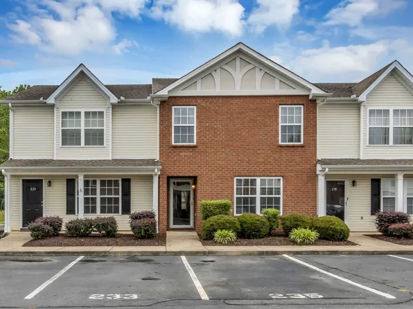 235 Arapaho Dr, Murfreesboro, TN 37128