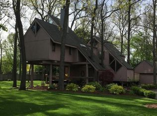 1414 Carlton Rd, Sturgis, MI 49091