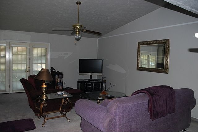 2nd image of 3022 Esquire Ln