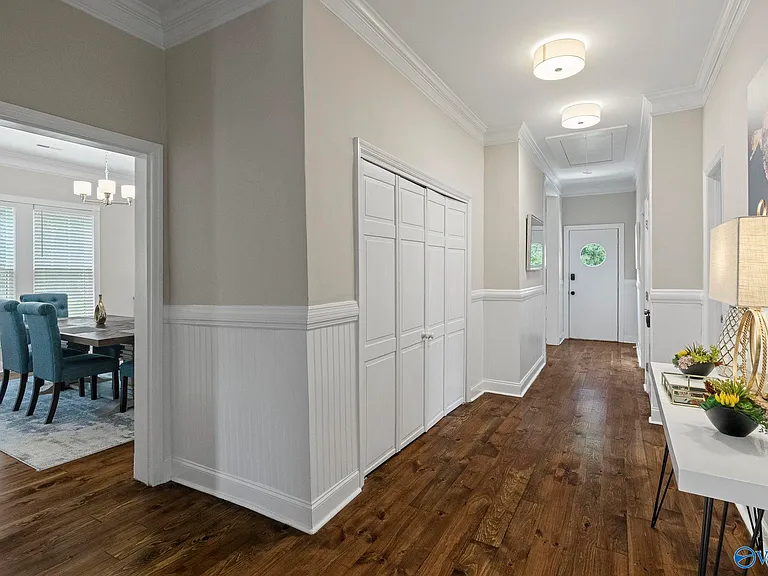 4286 Sullivan St — Photo 22