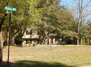 3691 Lavilla Dr, Marietta, GA 30127