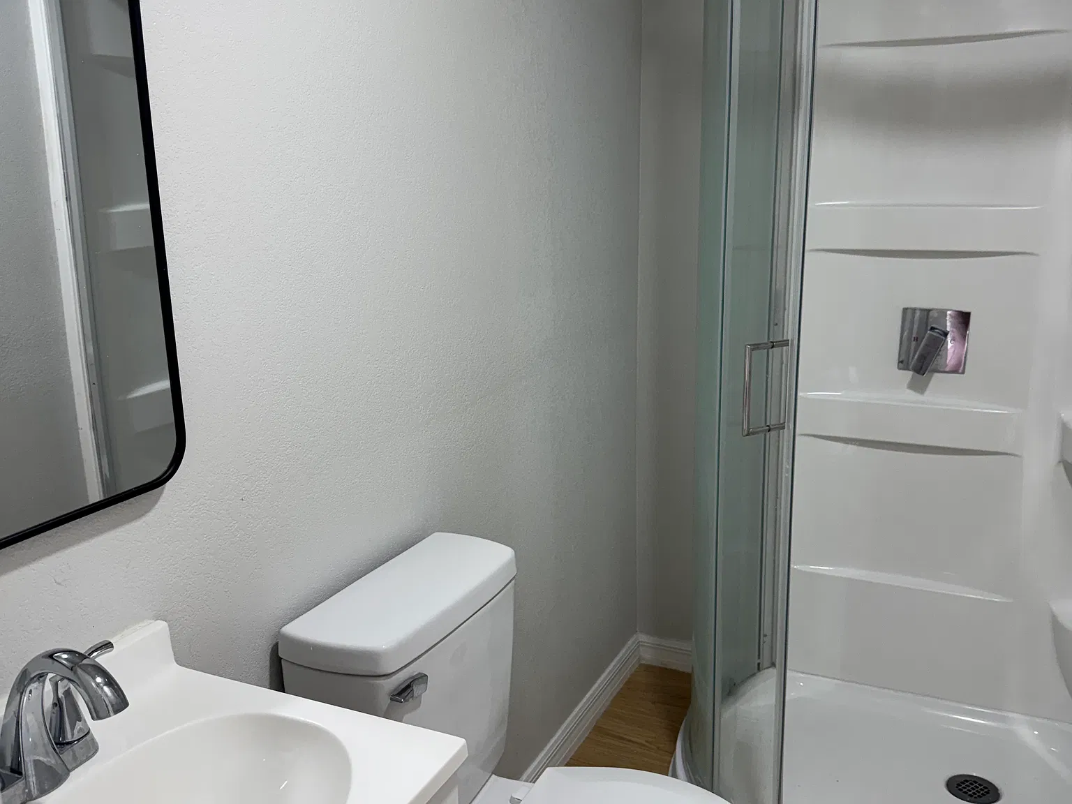 1 bed, $1,100 — Photo 2