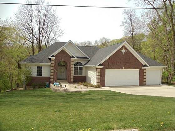 1st image of 4831 Lincoln Heights Dr