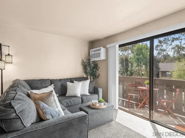 10332 Caminito Aralia APT 109, San Diego, CA 92131