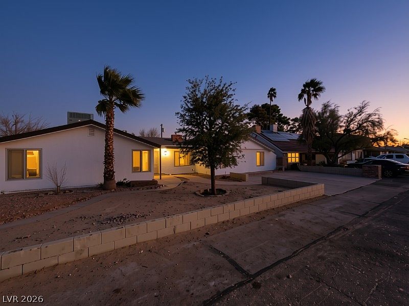 1st image of 1710 Shadow Mountain Pl