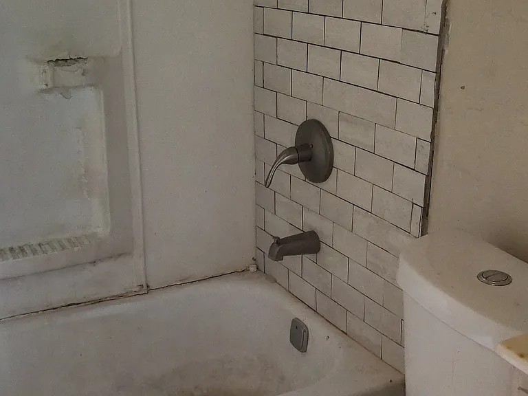602 Little Ave — Photo 5