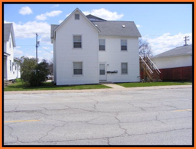 1st image of 412 N Elson St
