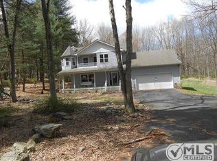 995 Metzgar Rd, East Stroudsburg, PA 18301