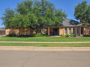9206 Lynnhaven Ave, Lubbock, TX 79423
