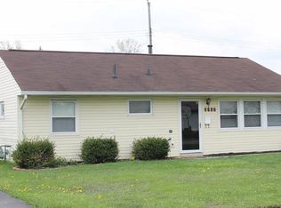 2967 Carol Ave, Grove City, OH 43123