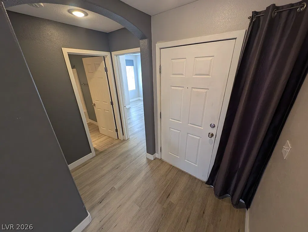 3 bed, 2.5 bath, 1615 sqft, $1,950 — Photo 3