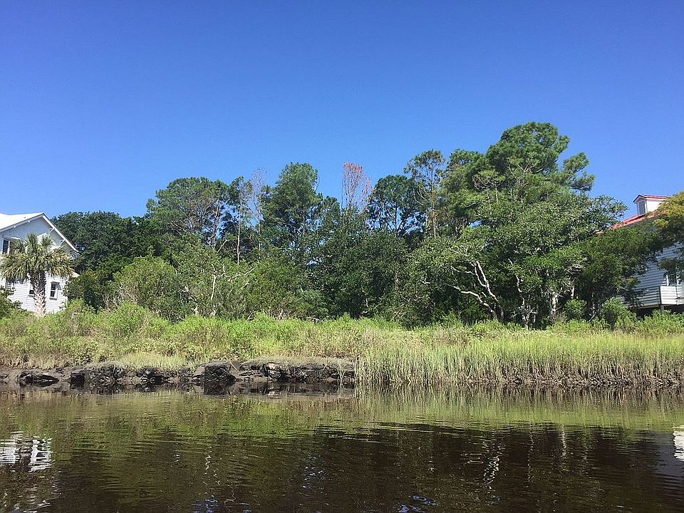 1st image of 142 Salt Creek Pl