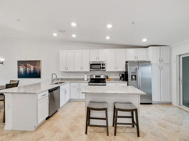 16000 Grassland Ln #3122 — Photo 4