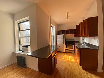 Rented by Lang Realty LLC