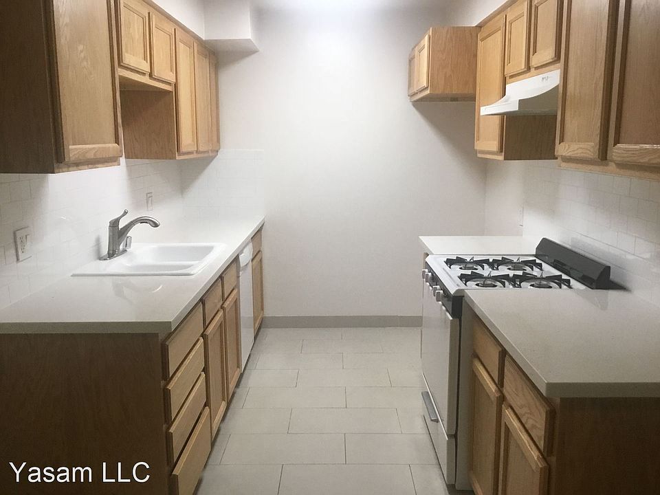 1st image of 3509 Mentone Ave #3509