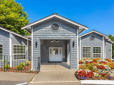 Discovery Landing Apartment Homes