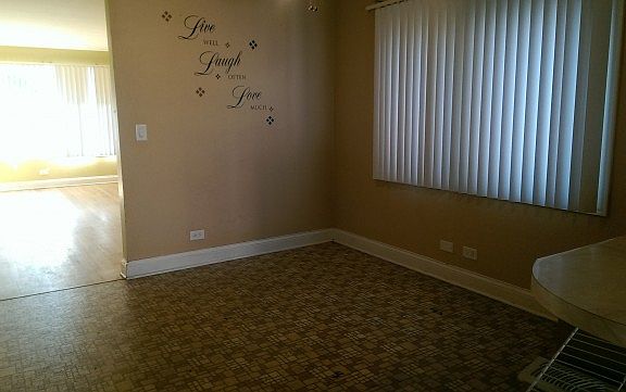 3rd image of 4520 N Oak Park Ave