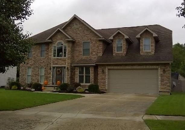 1st image of 944 Greenlea Dr