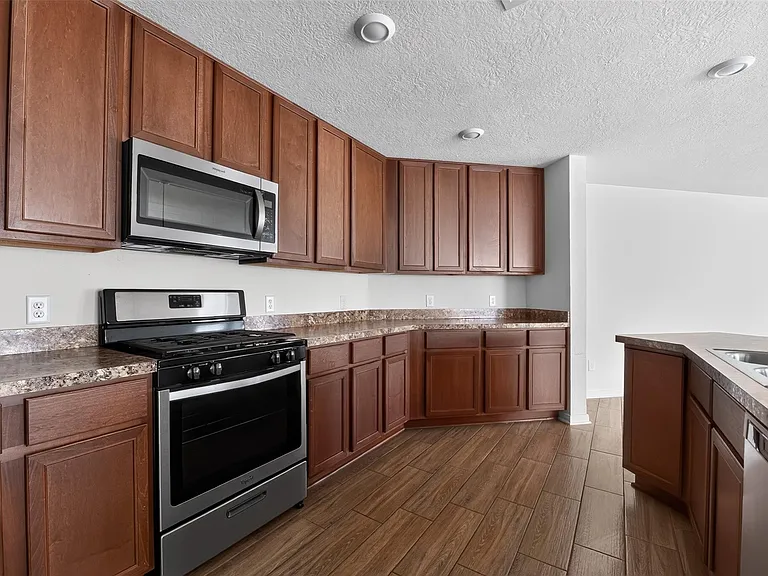 6014 Wakanda Ln — Photo 5