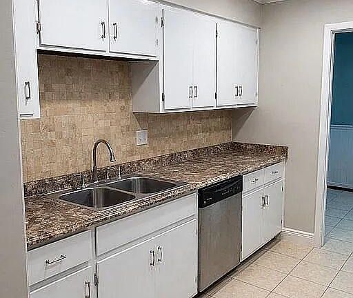 5th image of 3225 Riverbend Rd