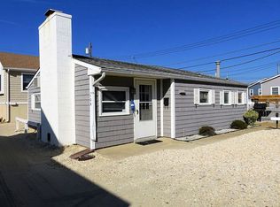 106 W Pelican Way, Lavallette, NJ 08735