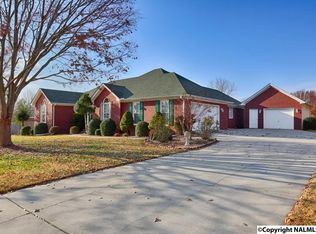 112 Debbie Blvd, Huntsville, AL 35811