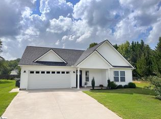 10 Barnett Valley Ct, Travelers Rest, SC 29690