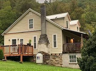 405 Freedom Ln, Hot Springs, NC 28743