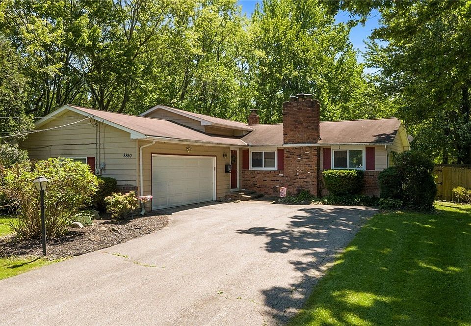 1st image of 8860 Evergreen Dr