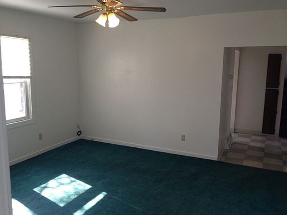 2nd image of 2121 10th Ave N